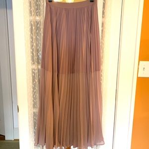 Pleated BCBG maxi skirt